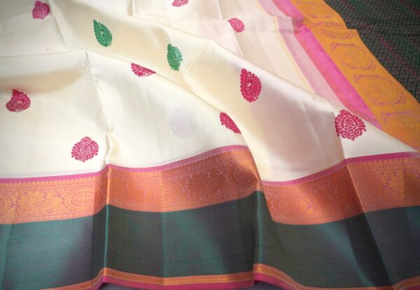 Kanchipuram Silk Sari MKS0022 - Image 2